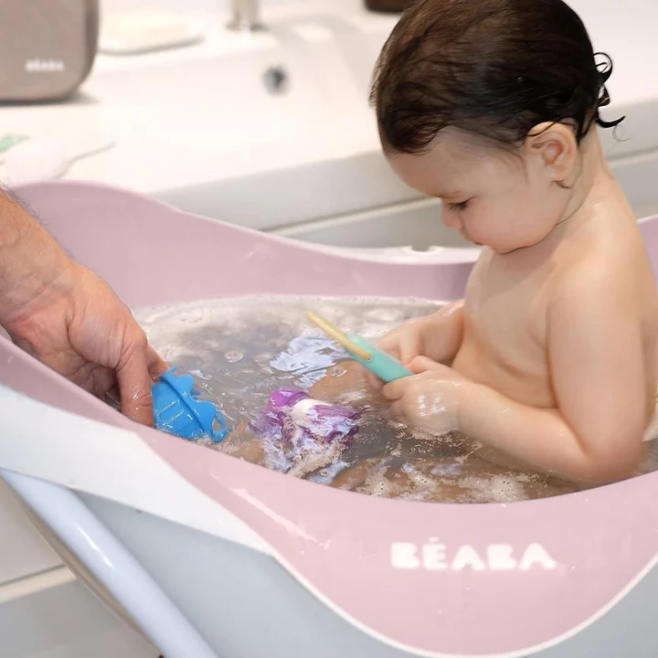 Akcesoria do kąpieli – co każda Mama powinna mieć
